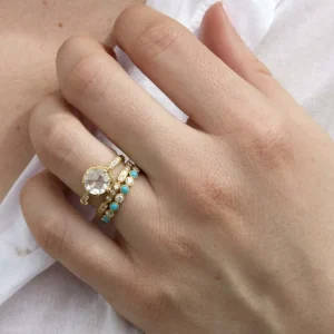 CARLY>SINGLE STONE New