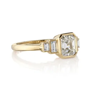 CAROLINE>SINGLE STONE New