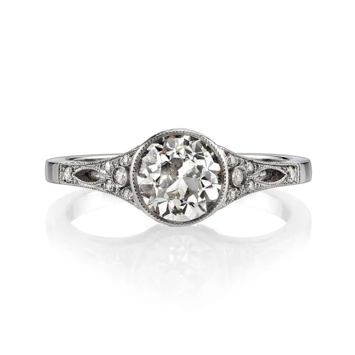 corinne_0.webp CORINNE>SINGLE STONE Fashion