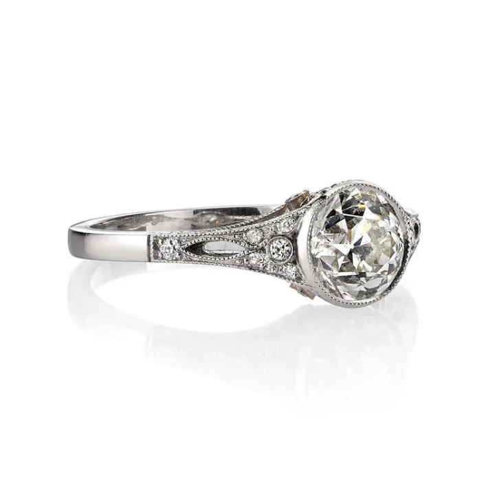 corinne_1.webp CORINNE>SINGLE STONE Fashion