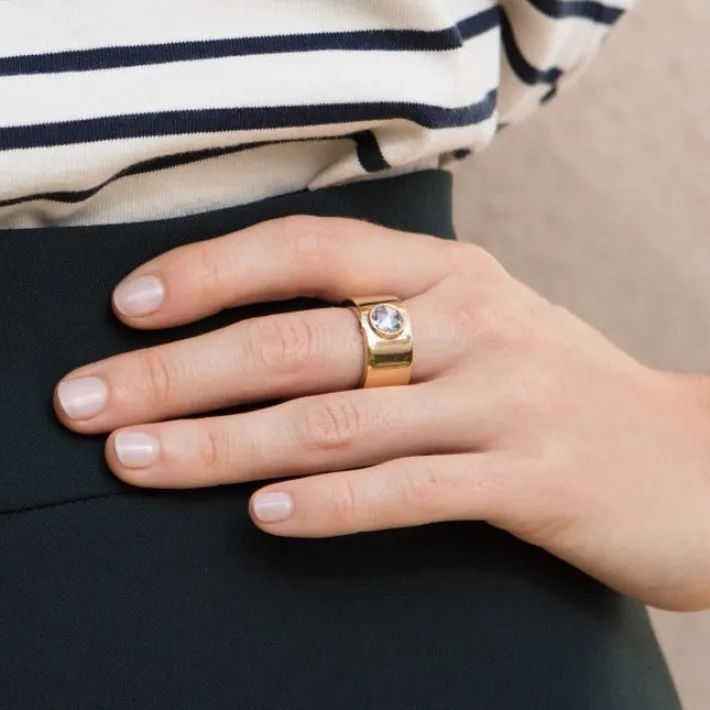 cygalle_3.webp CYGALLE>SINGLE STONE Clearance