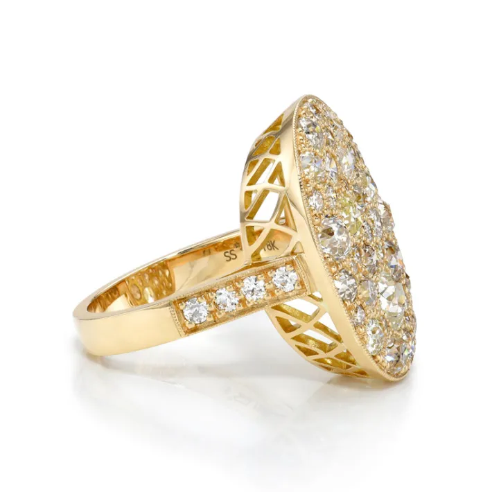 large_oval_cobblestone_ri_1.webp LARGE OVAL COBBLESTONE RING>SINGLE STONE Clearance