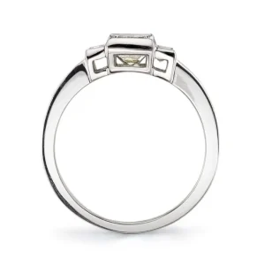 LISA>SINGLE STONE Fashion